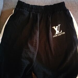 Cute black and white sweatpants